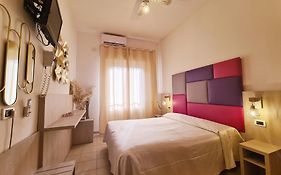 Hotel Gladys